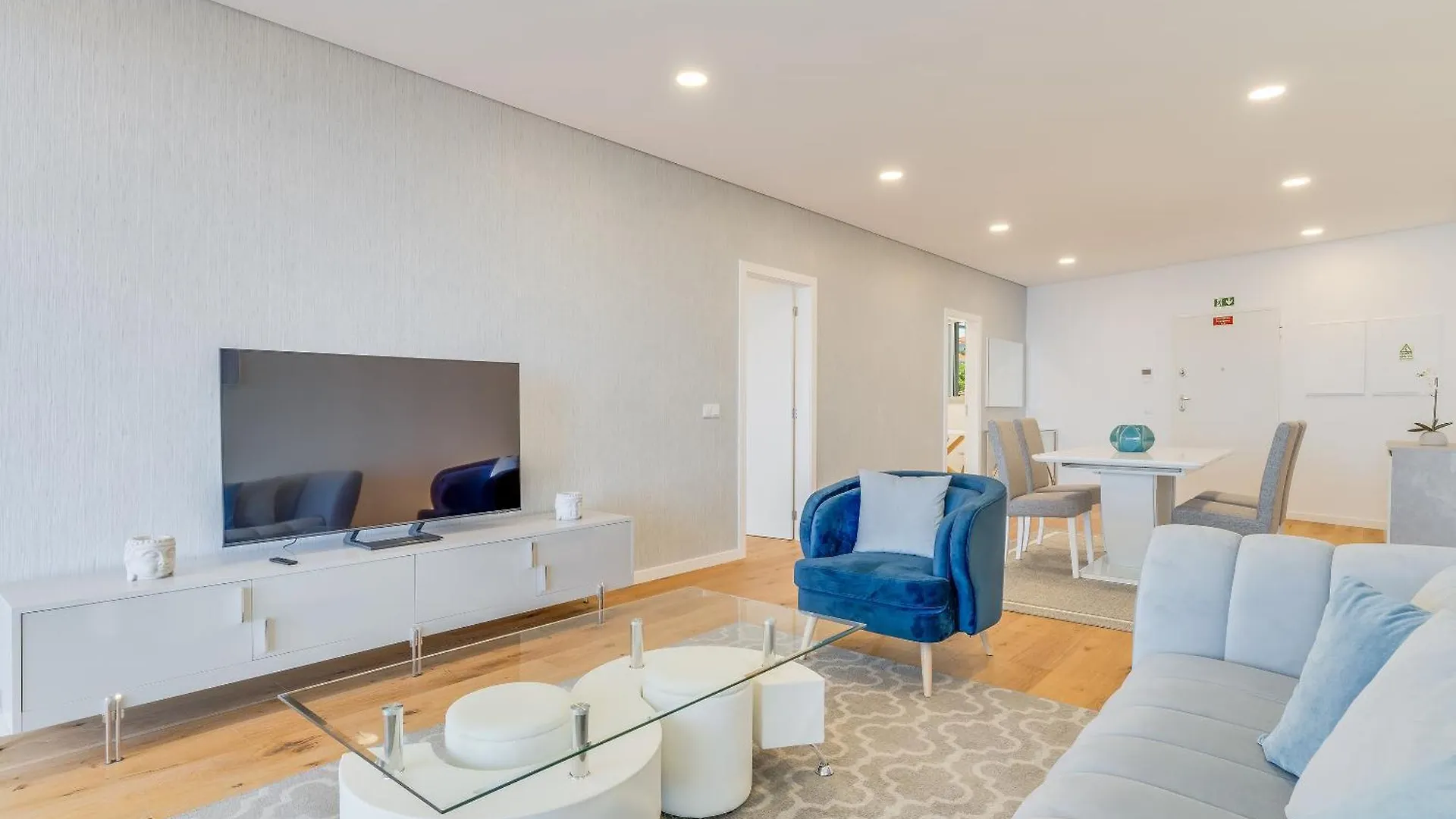 Laura Apartment Uptown 117 By Hr Madeira Funchal  0*, Funchal (Madeira) Portugal